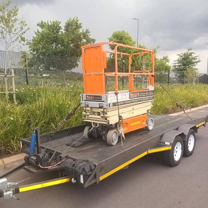 470217872_561599073467704_8423511137767597970_n